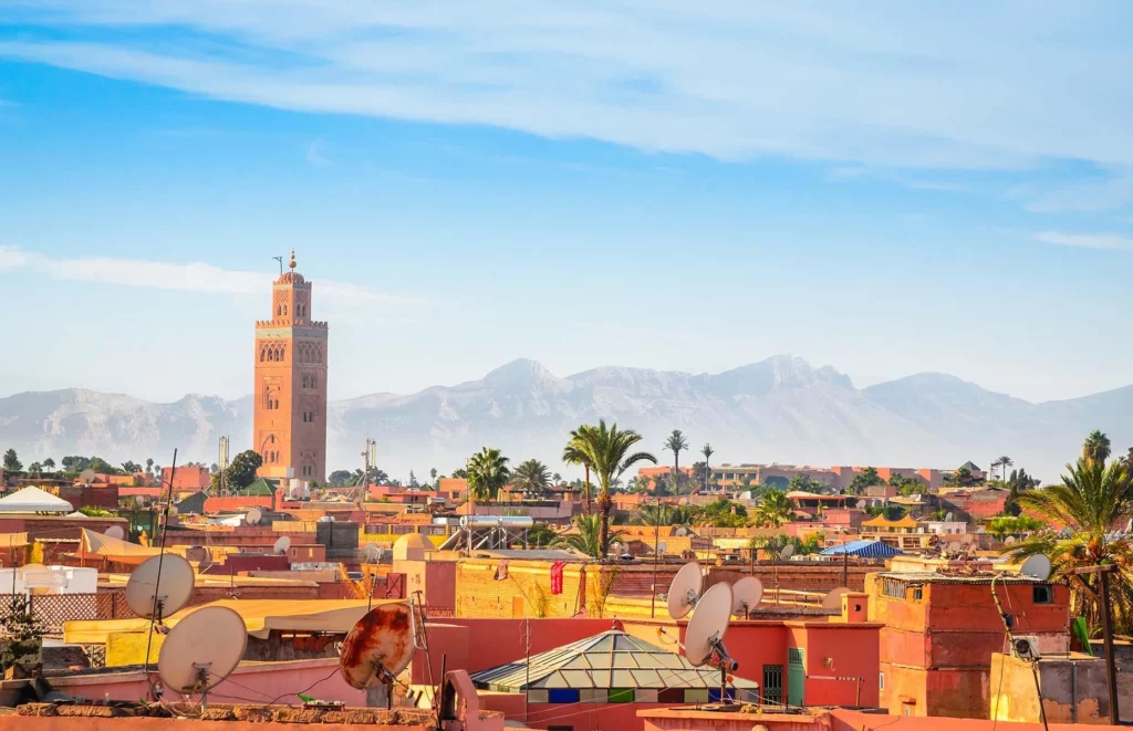 Trip to Morocco in 8 days Monuments, culture and desert travel We invite you to discover the historical heritage of all Morocco, culture and desert visiting some of the most important cities of the country as well as the most relevant natural spaces that will touch your soul.