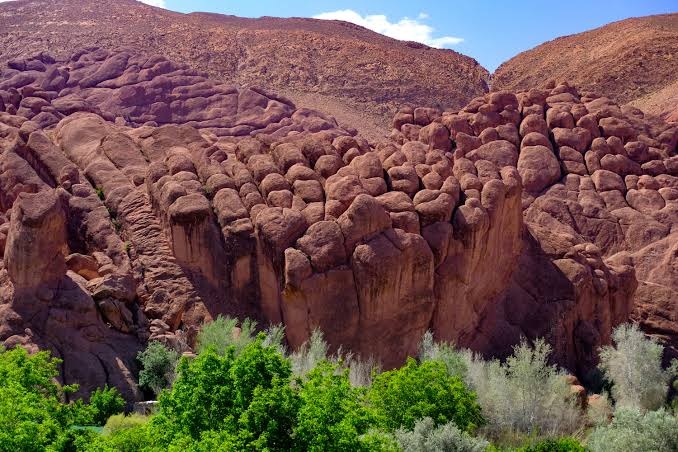 dades