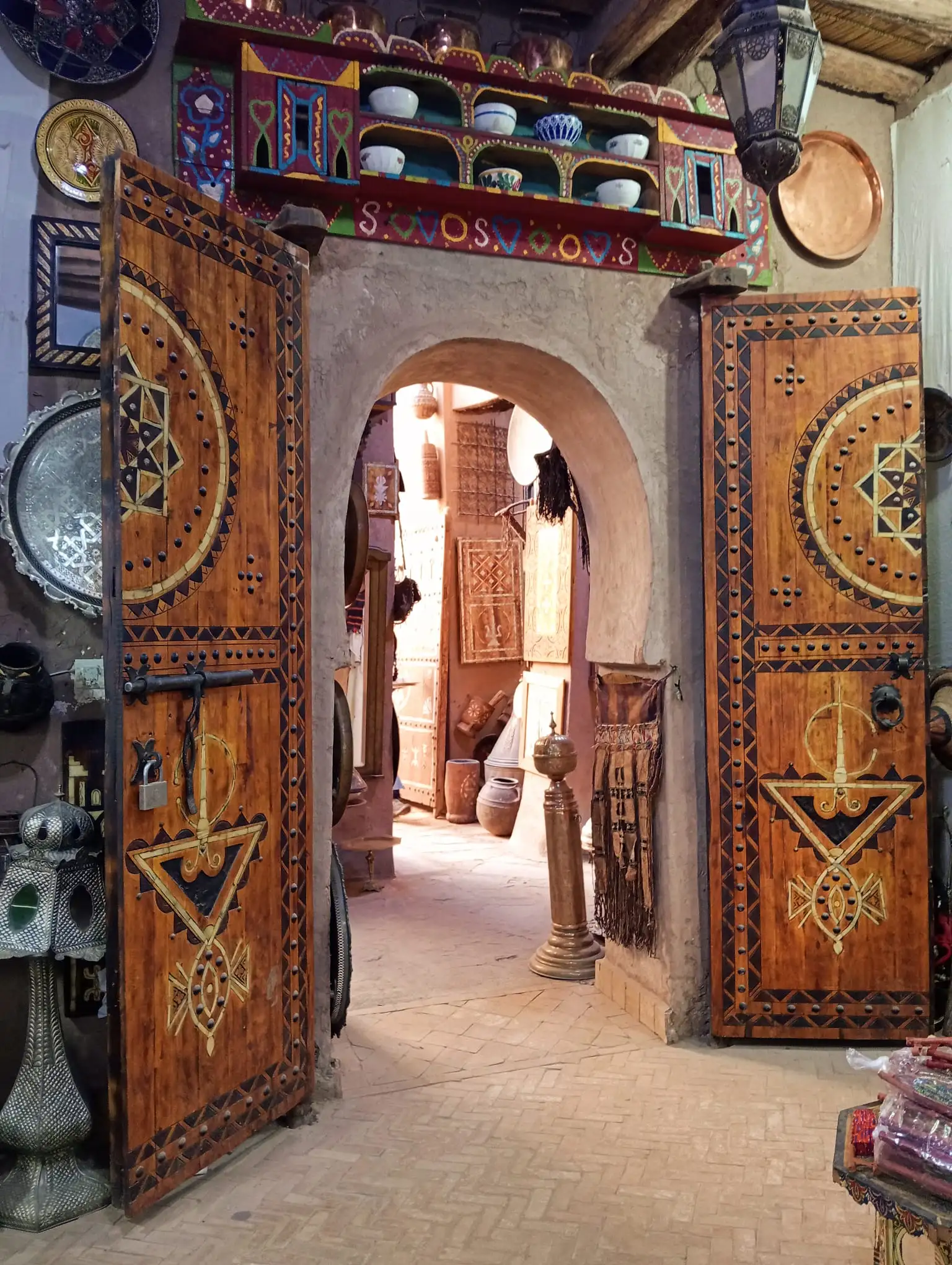 An unforgettable journey through the vibrant landscapes and rich culture of Morocco with Unlimited Mythic Morocco Tours. Our expertly guided tours offer an authentic experience, ensuring optimal comfort and satisfaction throughout your adventure. Experience Authentic Moroccan Tours Authentic Journey with Mythic Tours & Travels, unlocking the magic of Morocco where comfort meets authenticity.