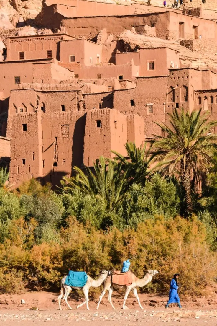 Ouarzazate kasbahs valleys and desert routes